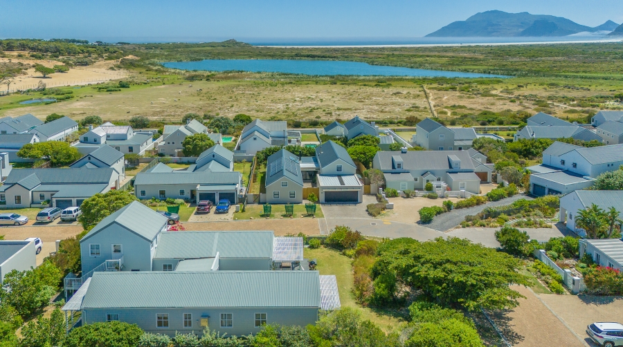 3 Bedroom Property for Sale in Bluewater Estate Western Cape